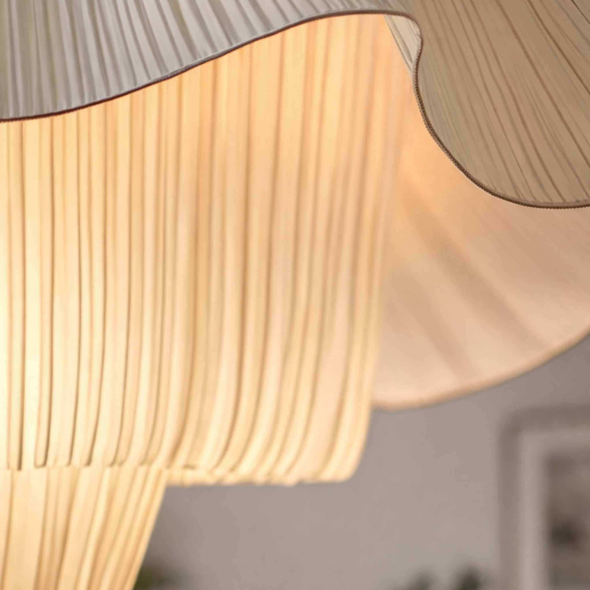 Blomst Fabric Petal Pendant Light for Nordic Homes, Ceiling Fixtures, Cream