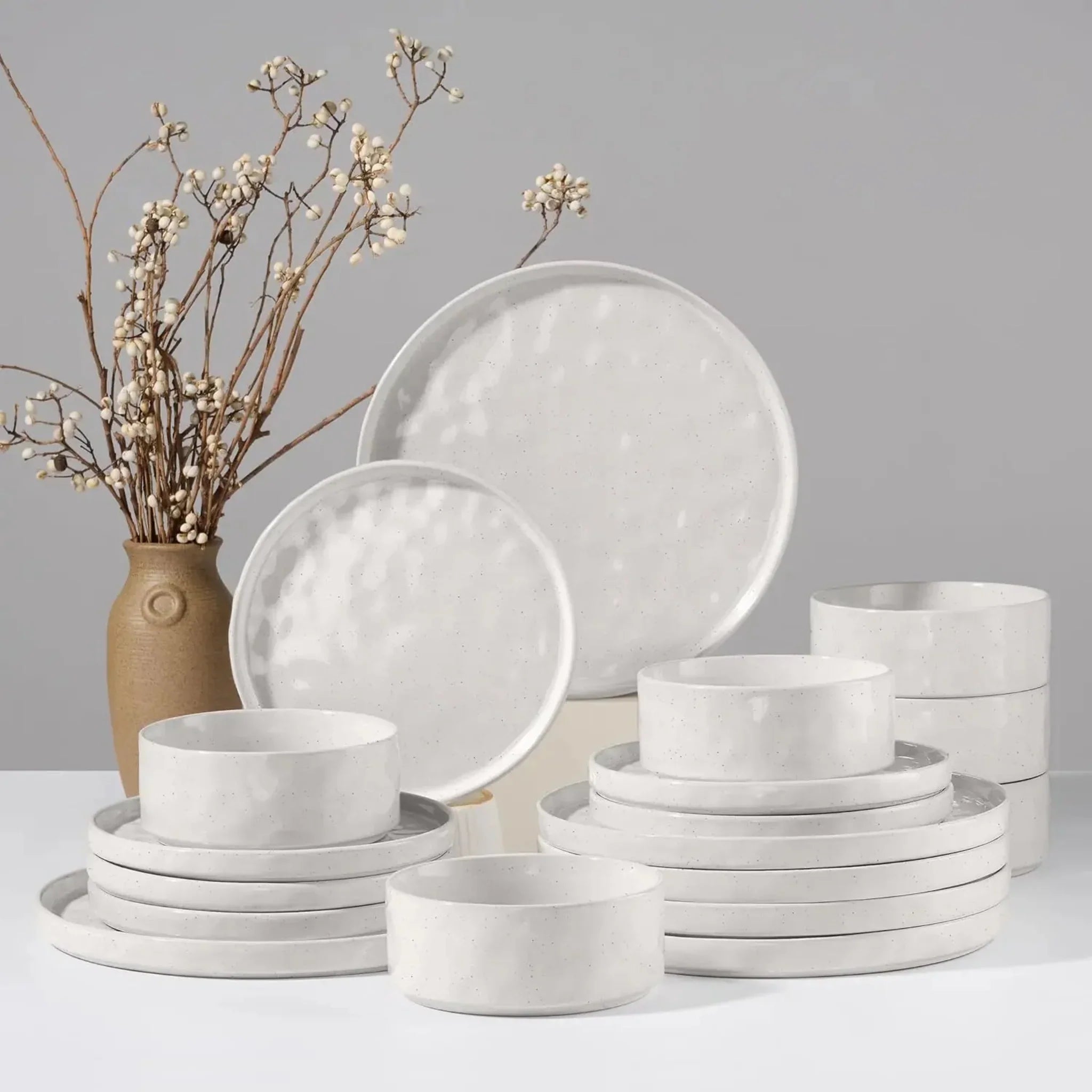 18-Piece Speckled Stoneware Dinnerware Set Nordic, Sets, Bylgja Ripple Glaze