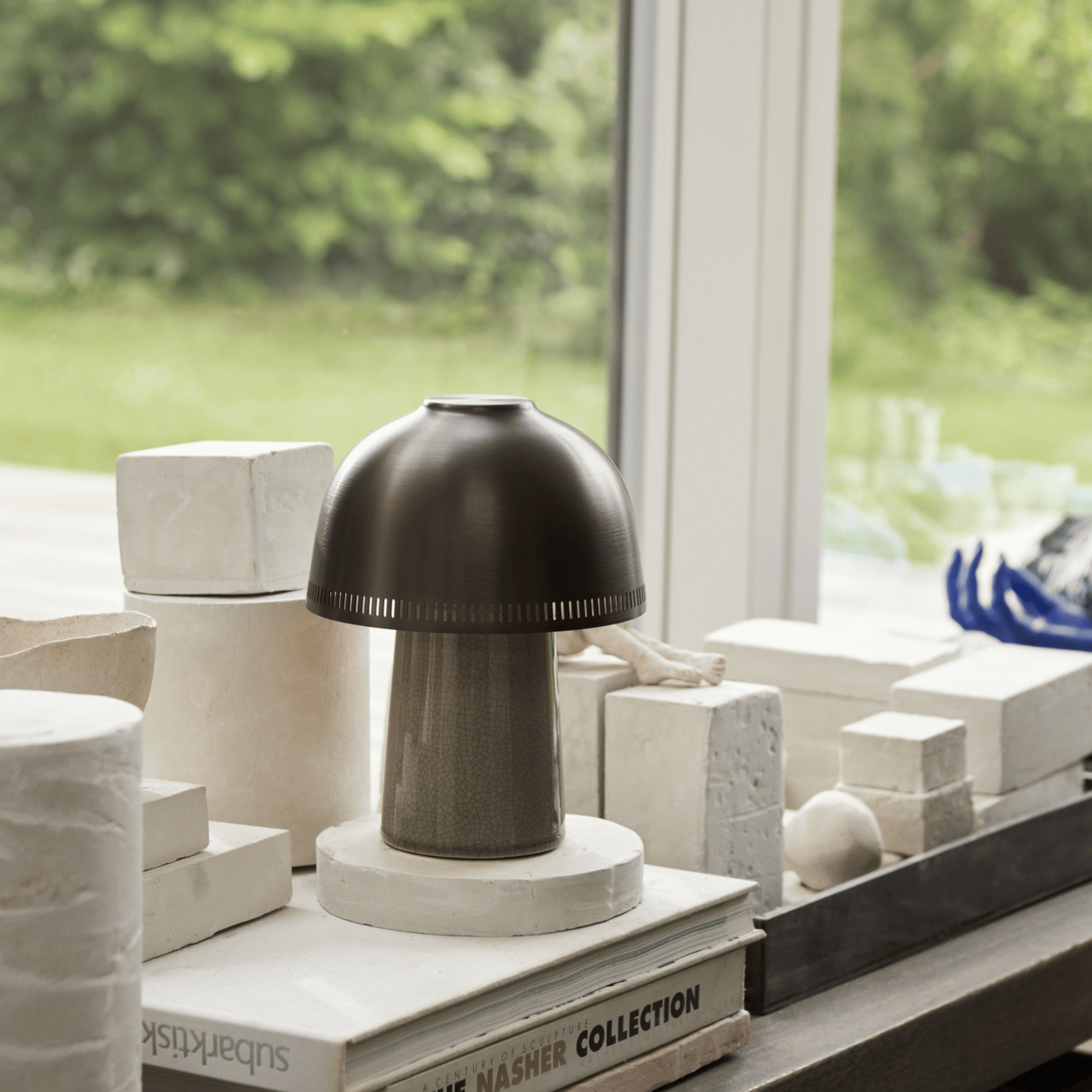 Rechargeable Ceramic Table Lamp with Touch Dimmer, Lamps, Glödra Cordless