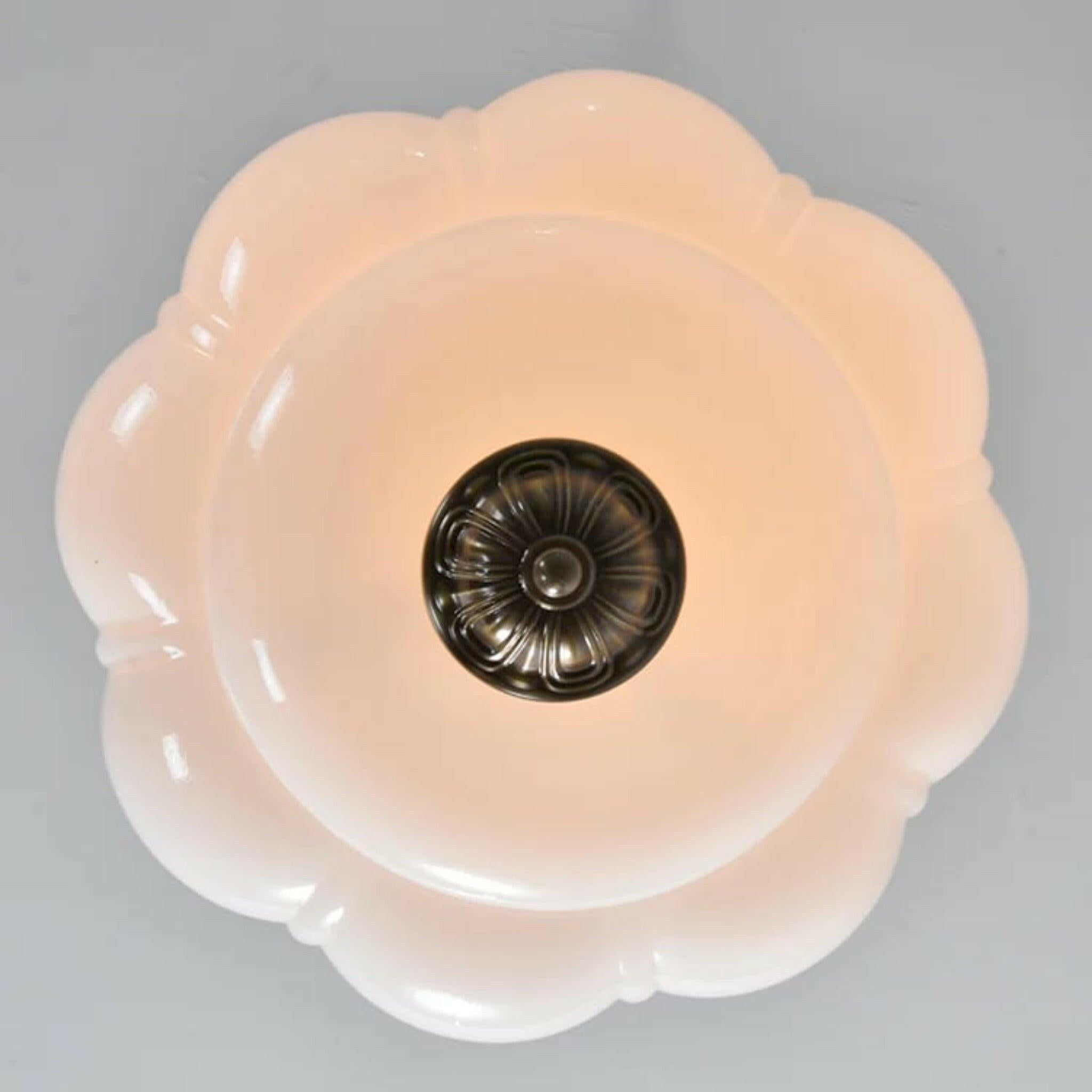 Nordic Vintage Glass Pendant Lamp for Dining Room, Ceiling Light Fixtures, Grönlia Elegant