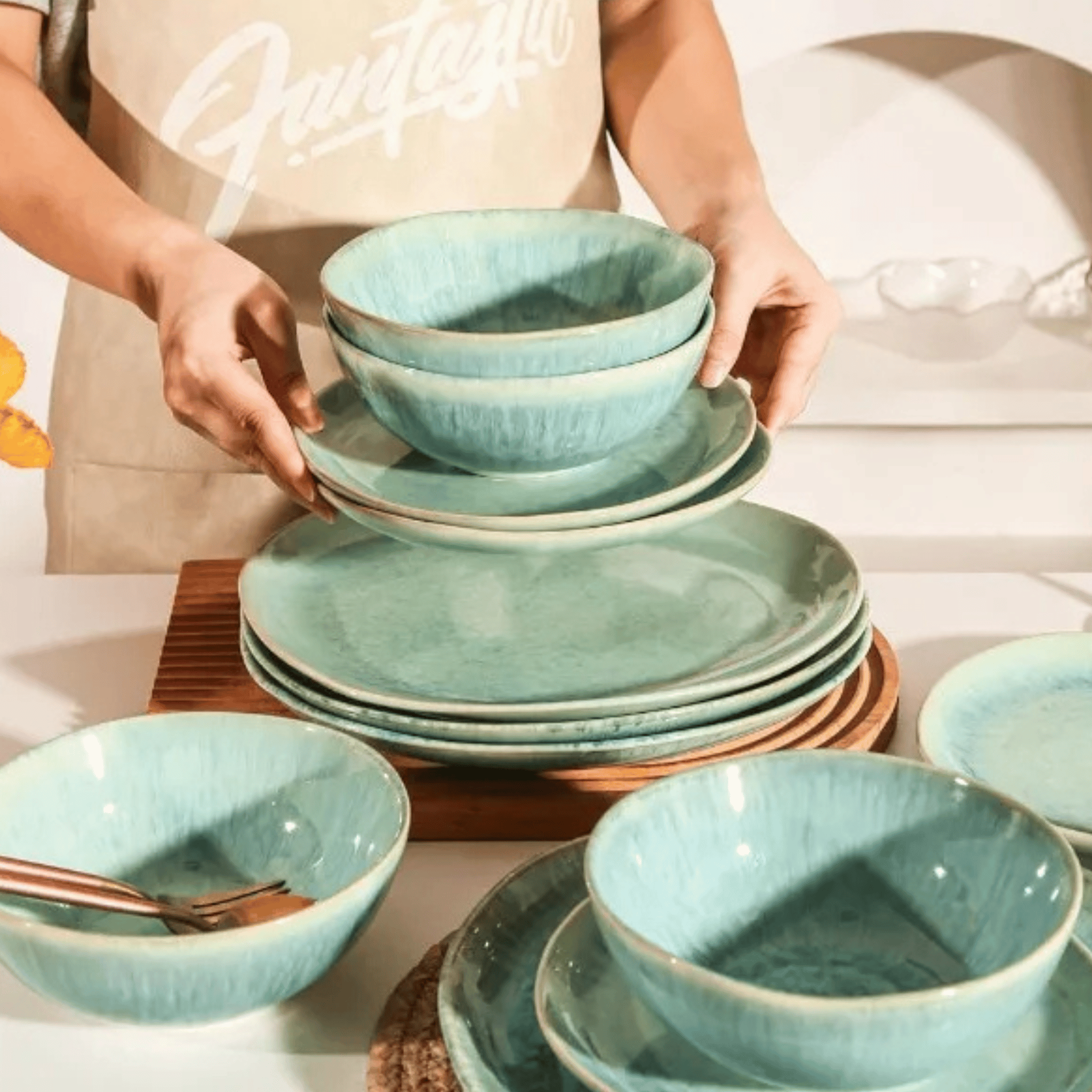Havblå 12-Piece Aqua Ceramic Dinnerware Set for 4, Sets, Glazed