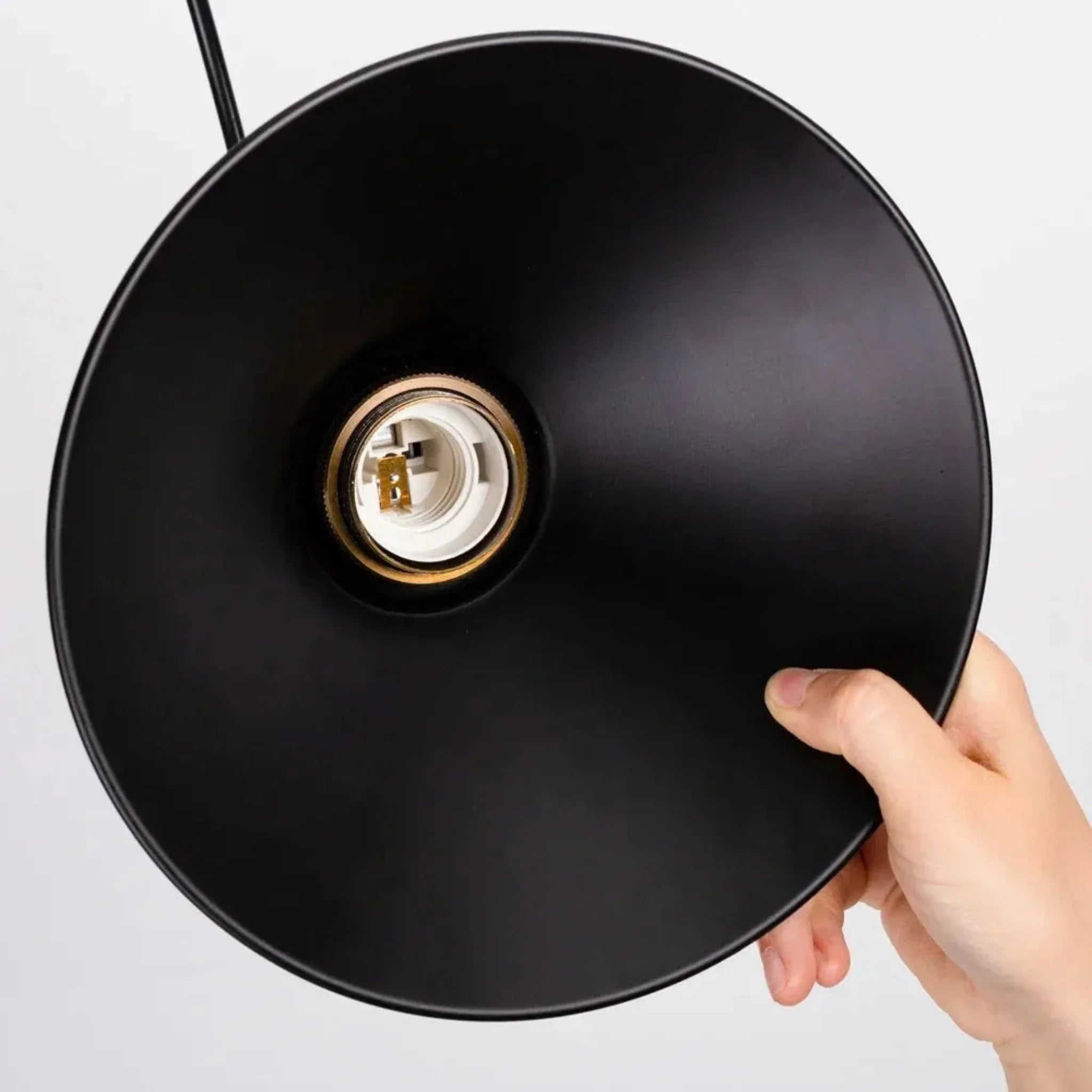 Kveld Industrial Iron Pendant Light Vintage Style, Ceiling Fixtures, Retro Lamp for Loft Spaces