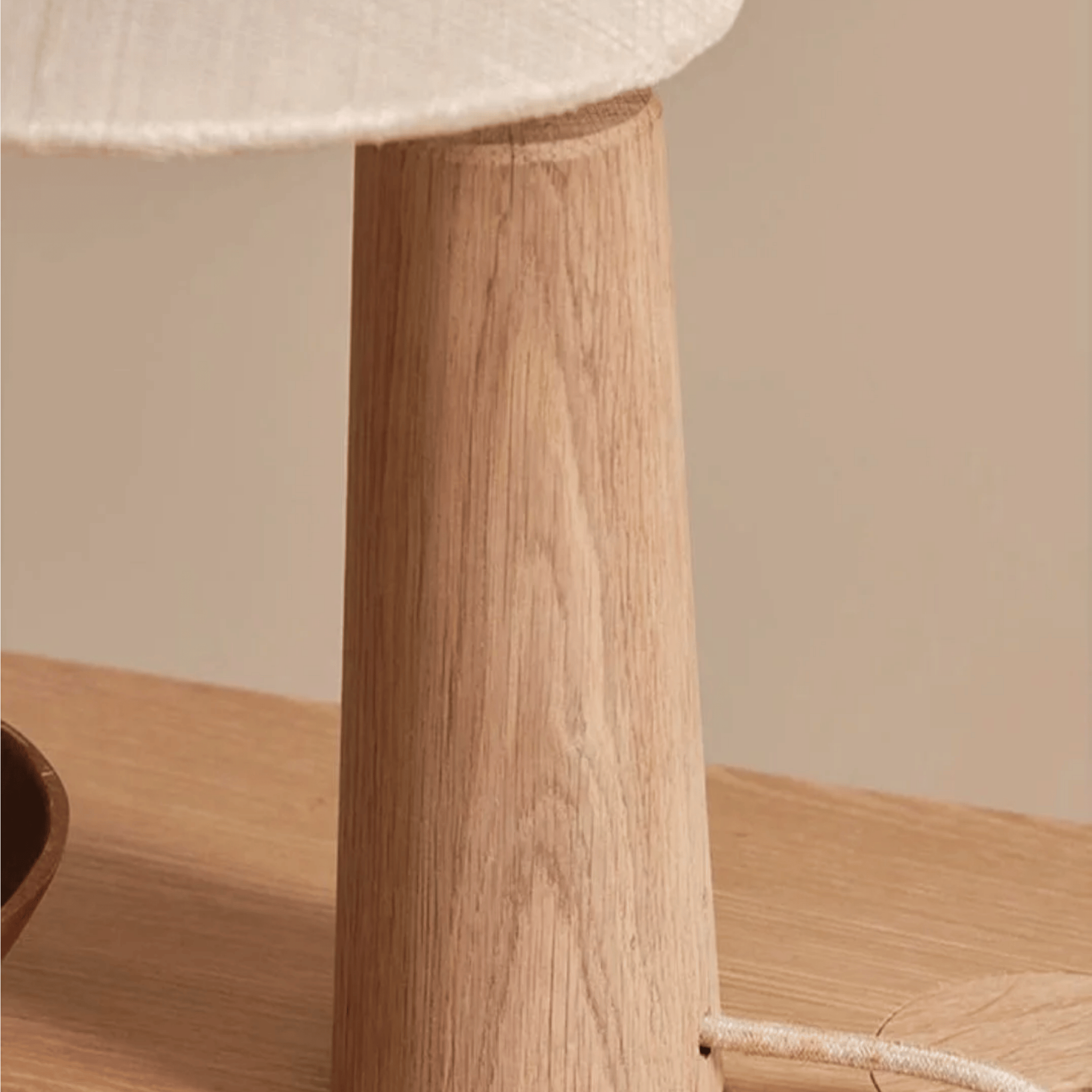 Kveldro Wood Table Lamp – Nordic Wabi-Sabi Design, Lamps, Solid Natural and Linen