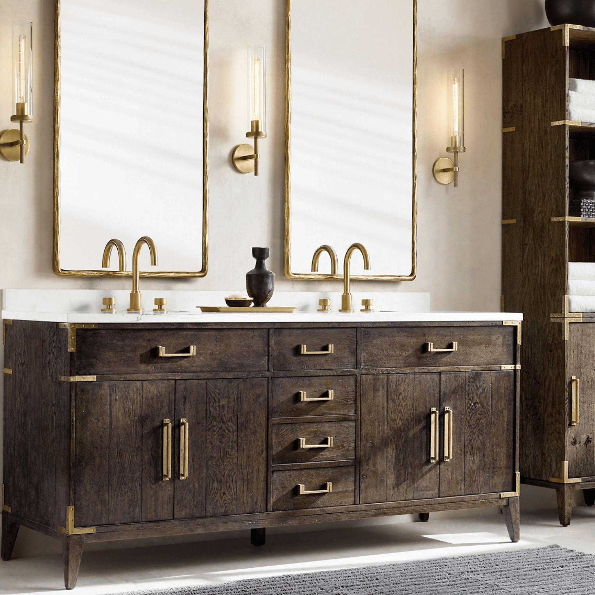 Modern Brass Crystal Wall Sconce - Warm 3000K Glow, Light Fixtures, Lyseld