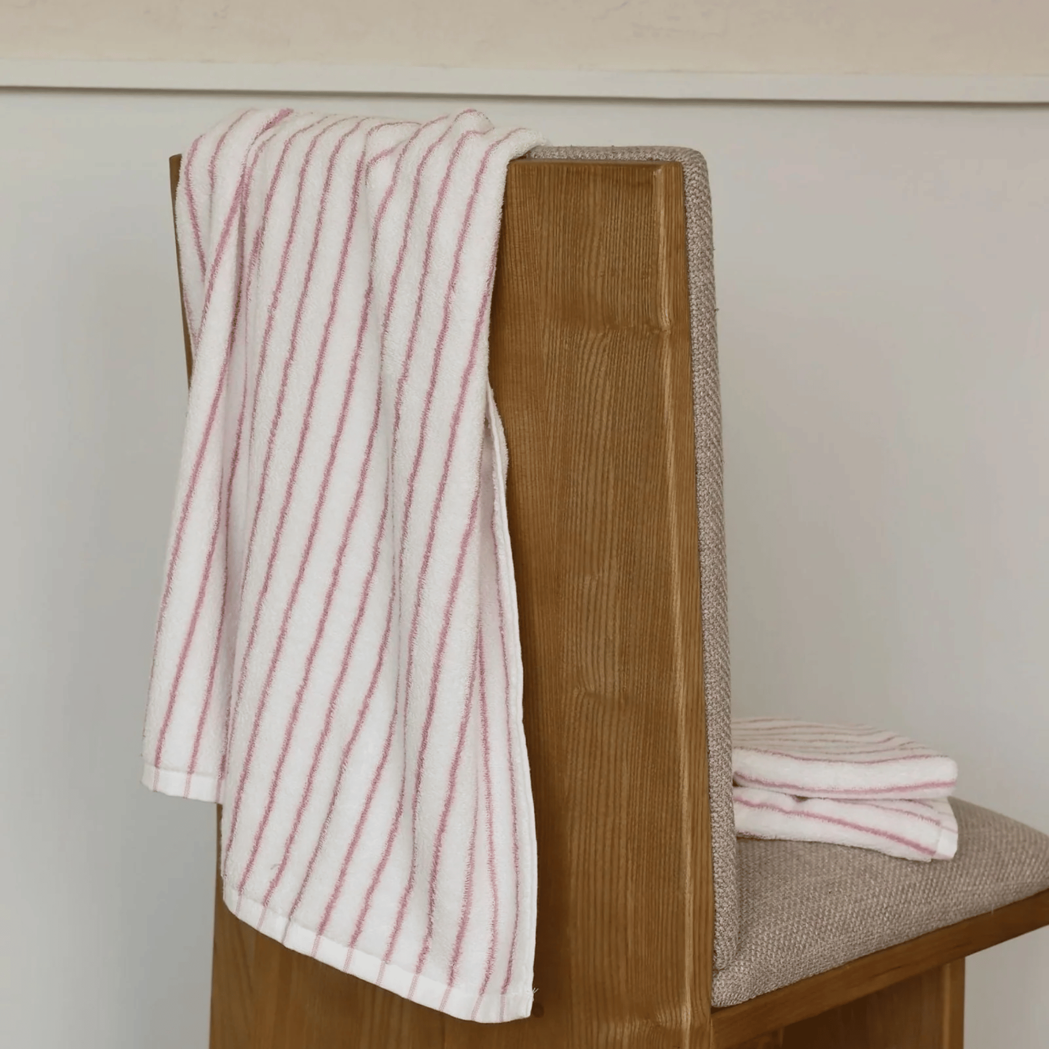 Randvik Retro Stripe Cotton Towel – Soft & Absorbent, Bath, Towels, Pink Combed