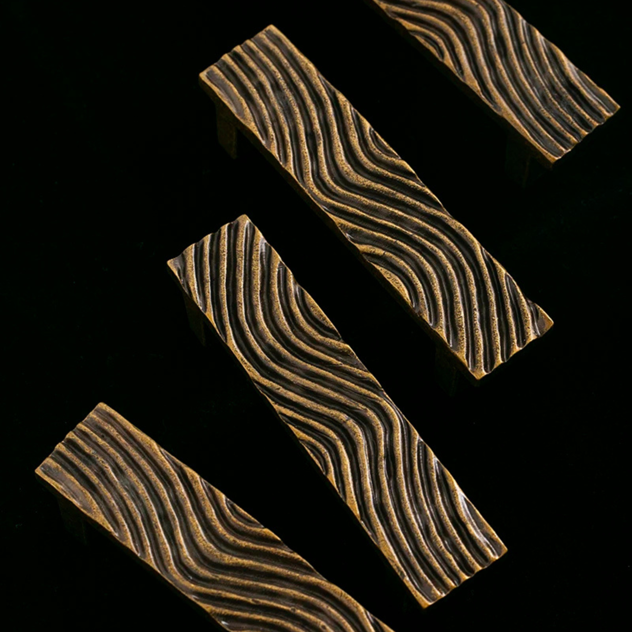 Handcrafted Solid Brass Vintage Cabinet Pull Handle, Knobs & Handles, Ristla