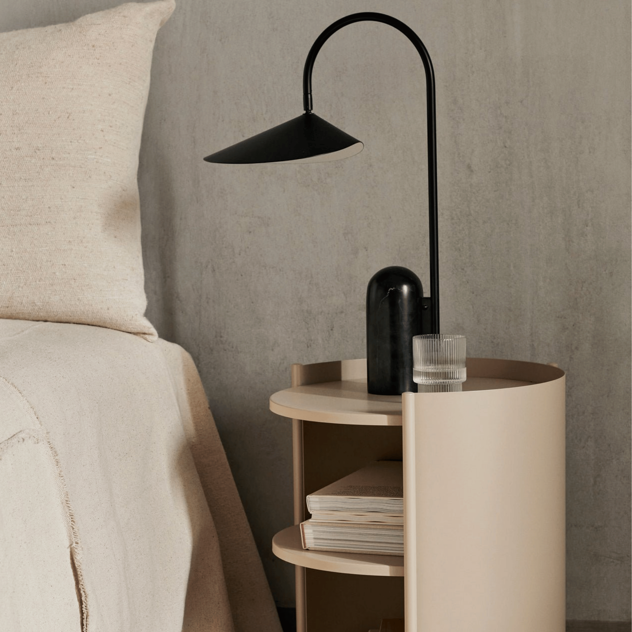 Nordic Marble Arc Table Lamp Minimalist Design, Black, Lamps, Solvei Danish