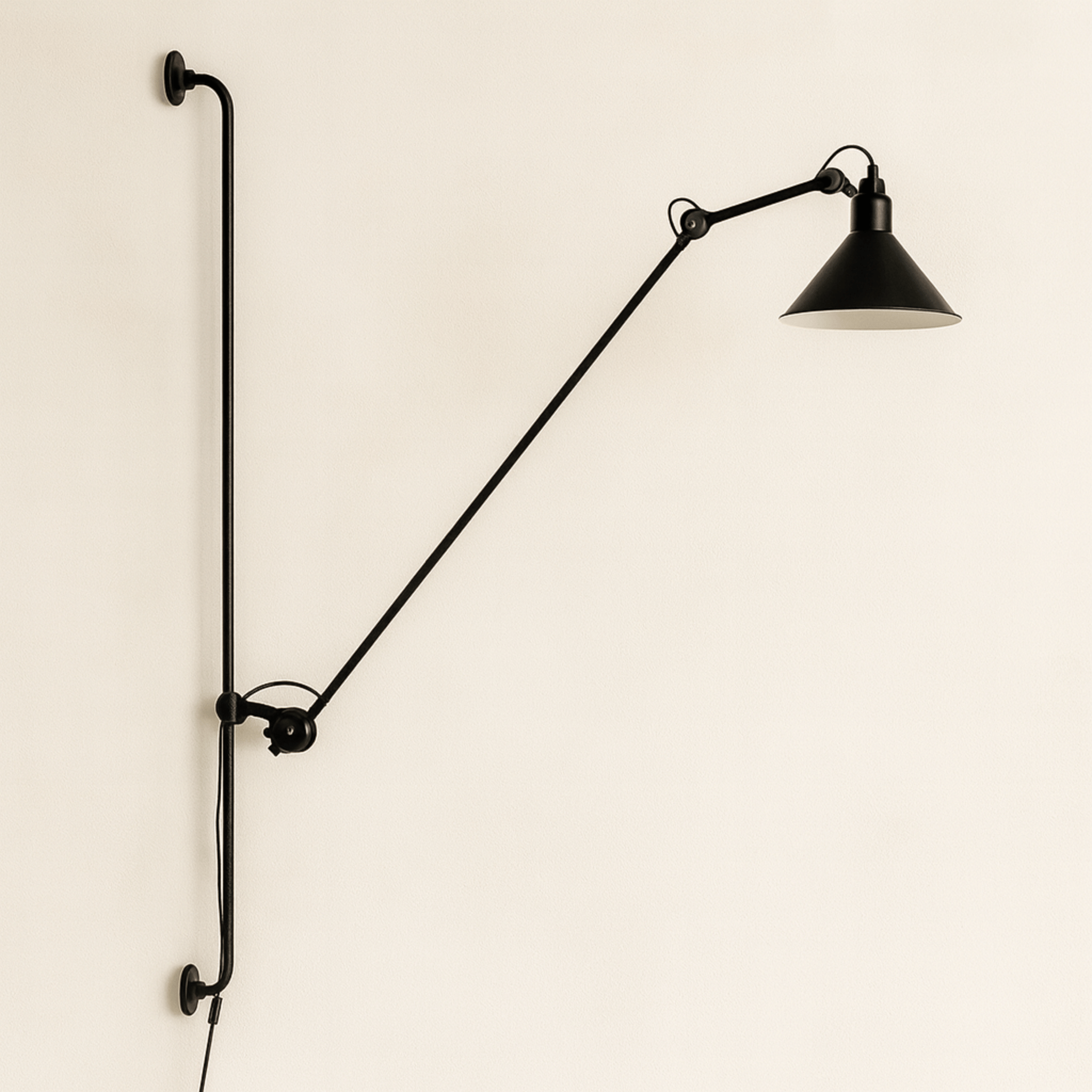Adjustable Swing Arm LED Wall Sconce | Iron Light, Yellow / Cold, Fixtures, Svinga