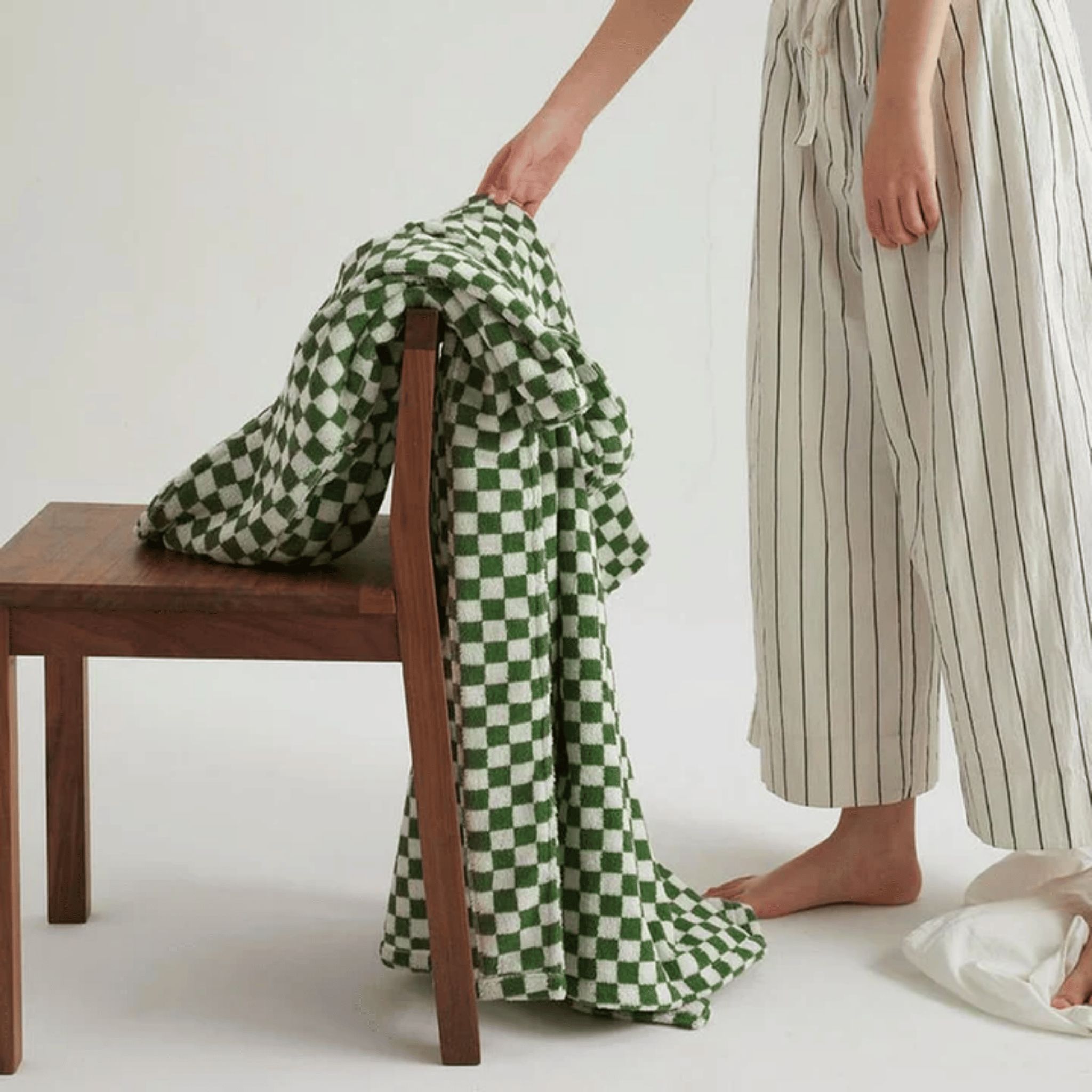 Luxury Organic Cotton Jacquard Bathrobe | Skonne, Robes, Varda