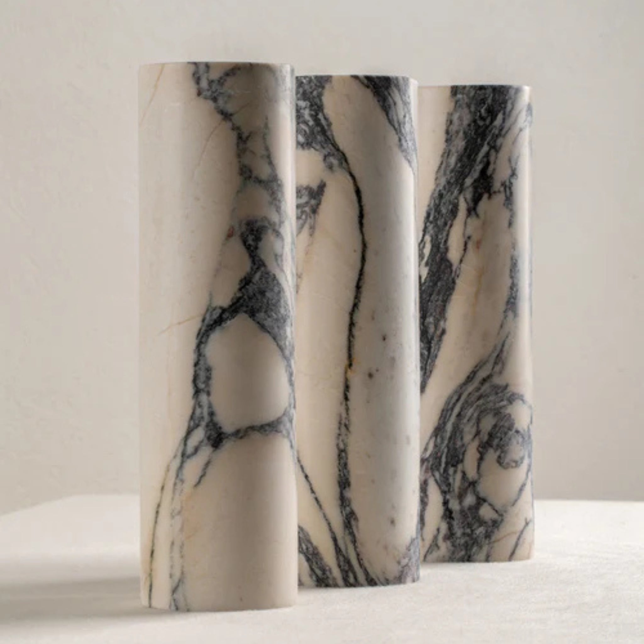 Sculptural Marble Wall Lamp Dual LED for Luxury Homes, Light Fixtures, Marveld Natural Sconce