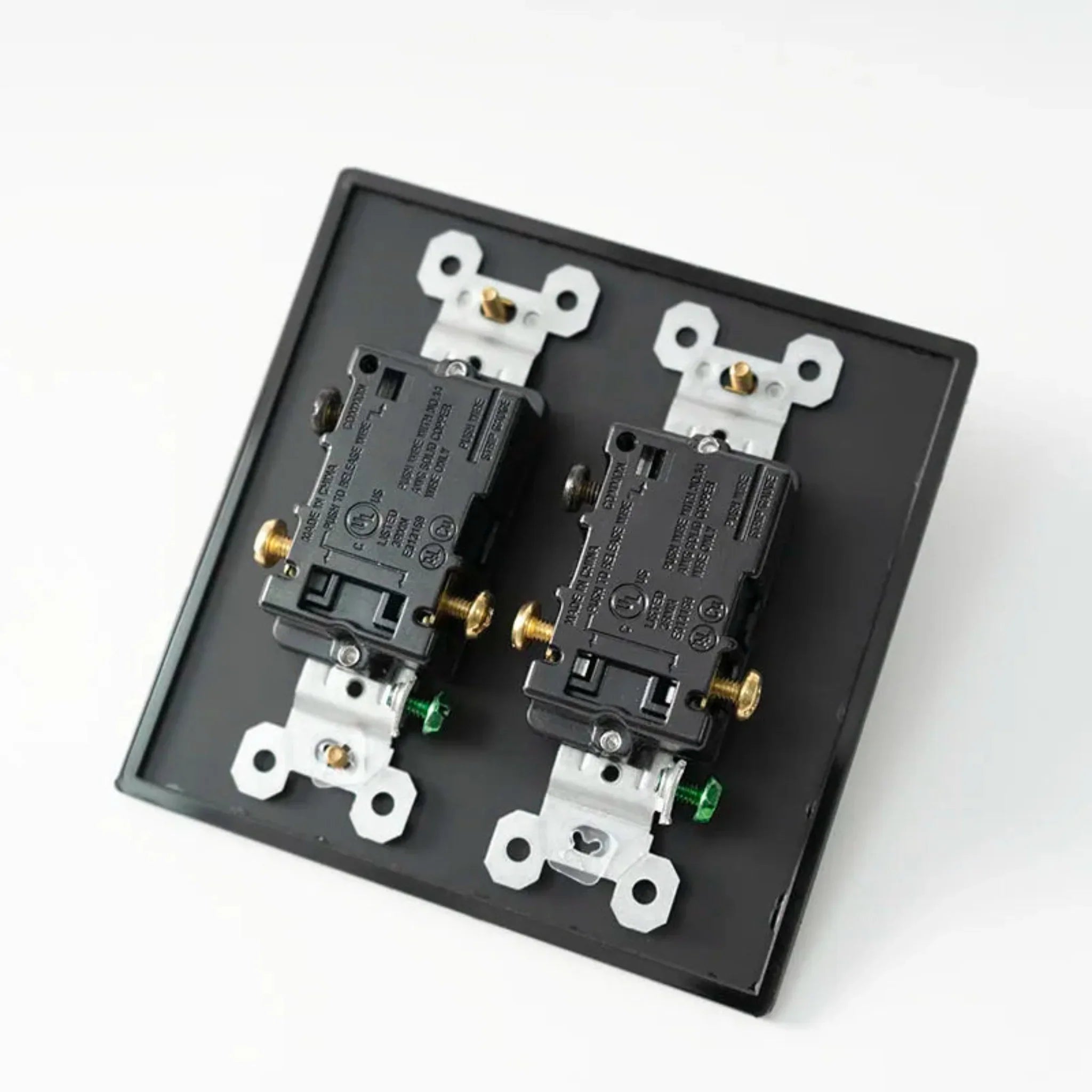 Black Brass Toggle Switch Panel Modern Home Design, Single-Pole Switches, Mörkur Matte Panels
