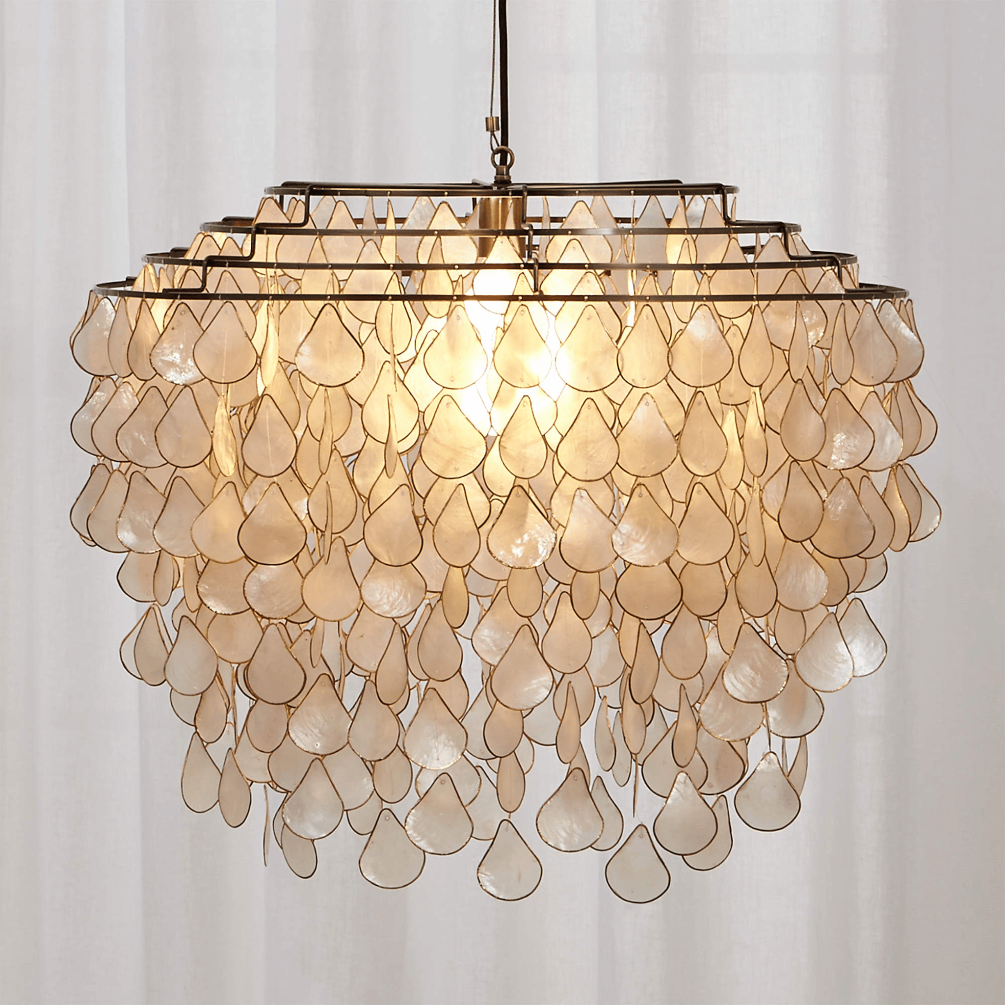 Skjelva Shell Chandelier Nordic Retro Pendant Light, Small / Warm light 3000K, Chandeliers